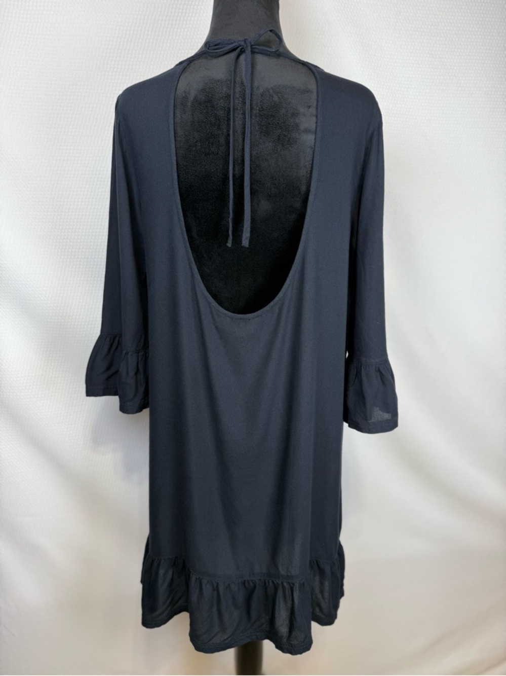 Roxy Gold Soul Coverup Sz Medium Black Crocheted Lace front Open Back w/tie - Picture 3 of 12